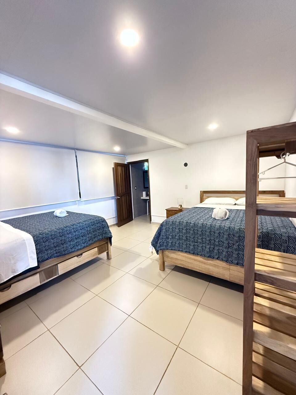 K59 Beach House pool with ocean view