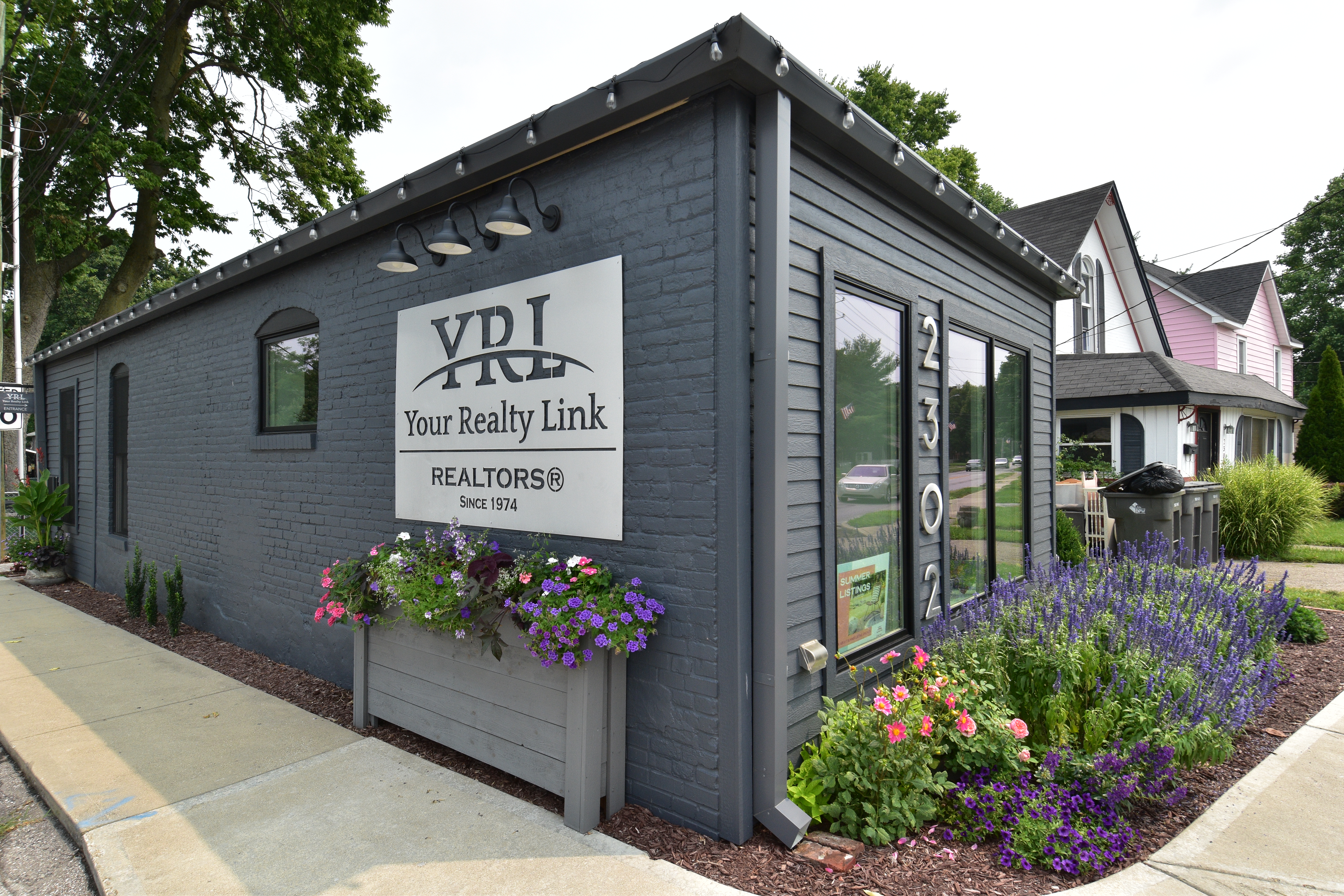 Your Realty Link office — 2302 E Southport Rd, Indianapolis, IN 46227