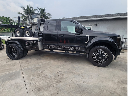 Towing & Roadside Assistance Miami Gardens