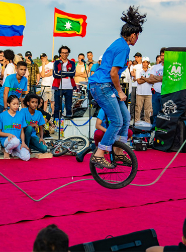 Social circus 15