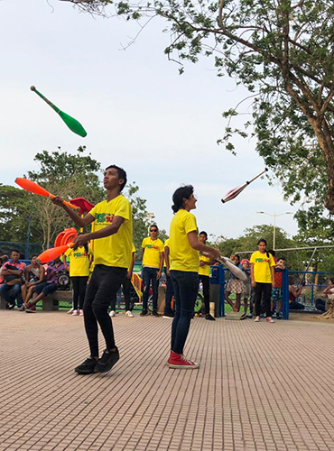 Social circus 18
