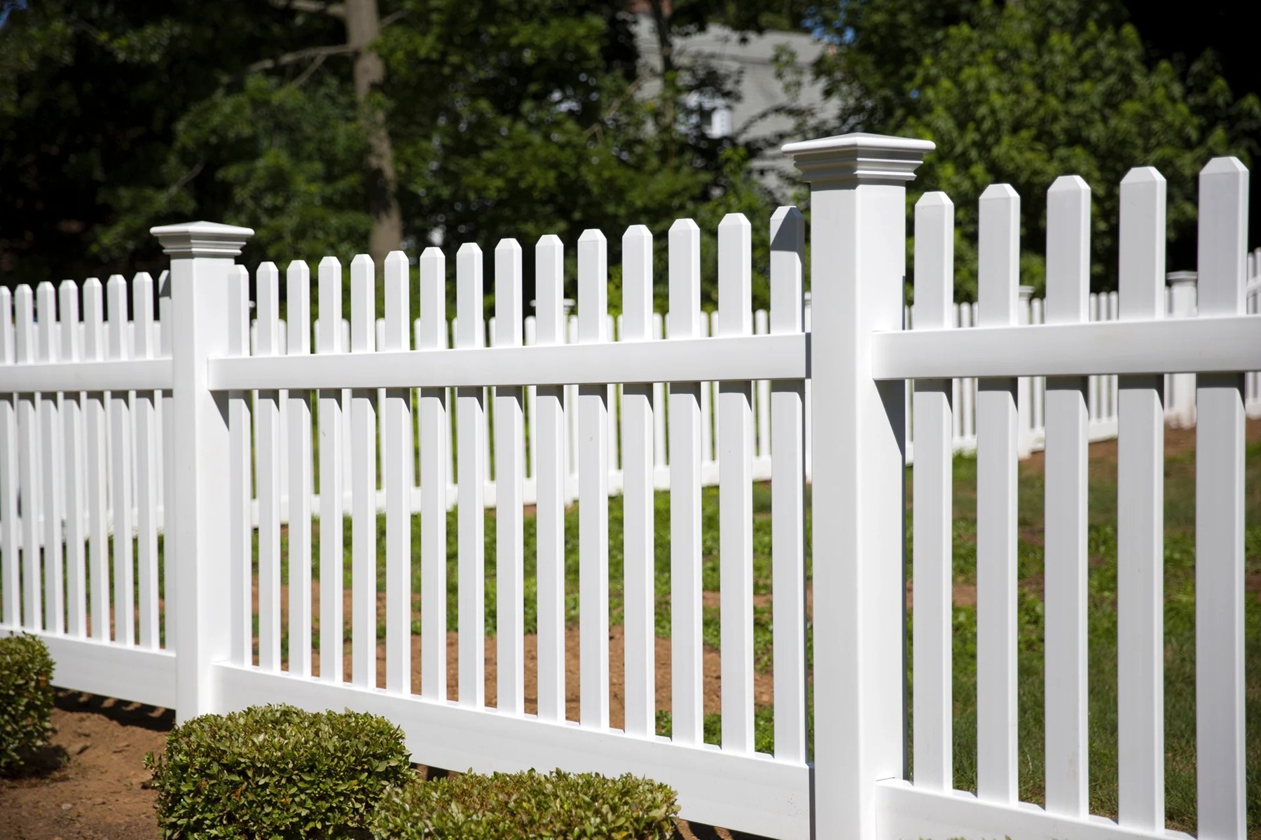 Vinyl fence installation in Clovis by AP Fence