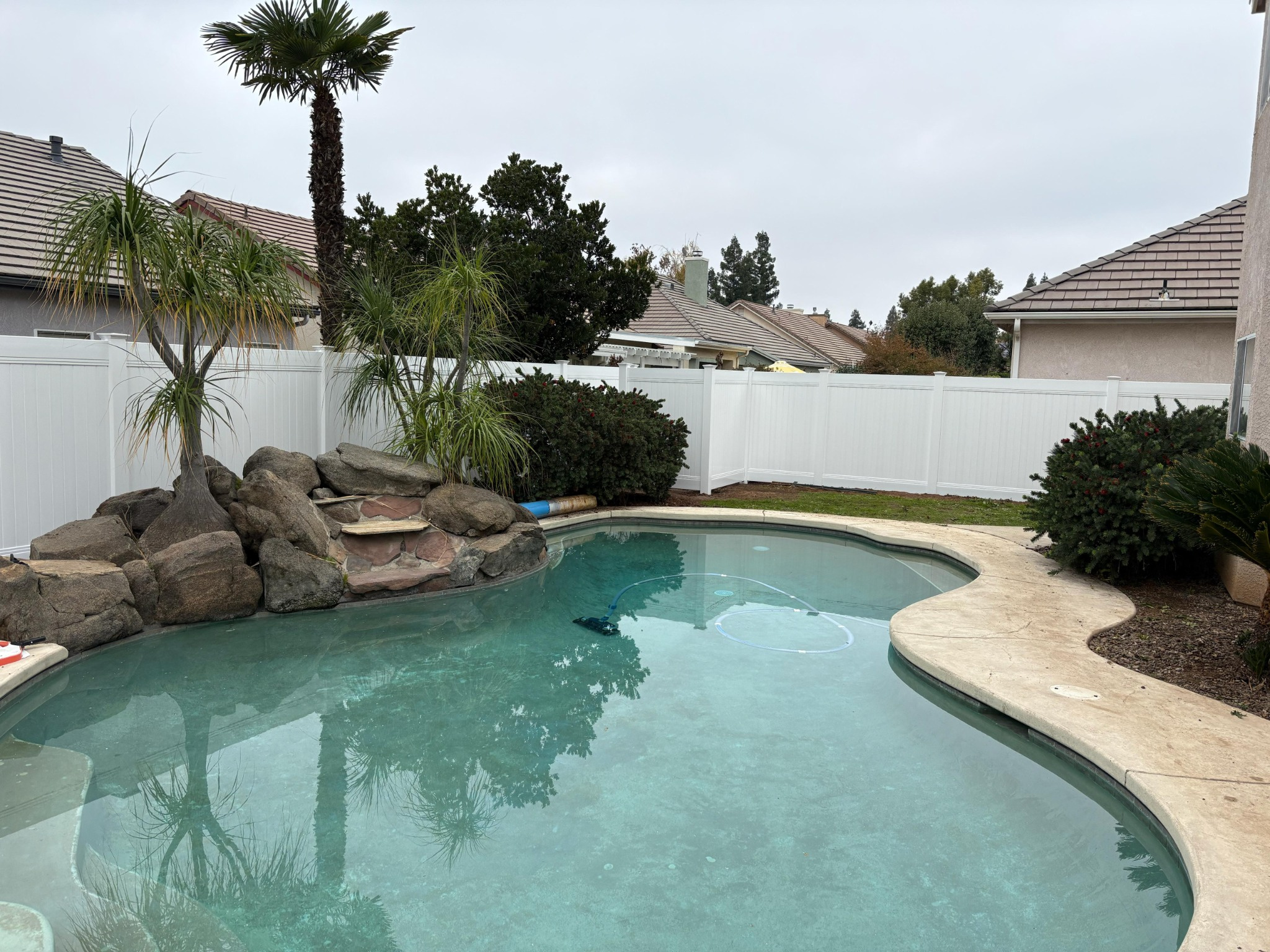 AP Fence vinyl fence installation project in Clovis California