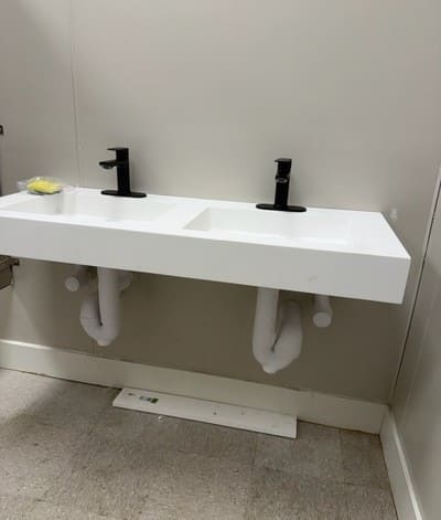 {{ custom_values.service_2 }} in {{custom_values.area_3})