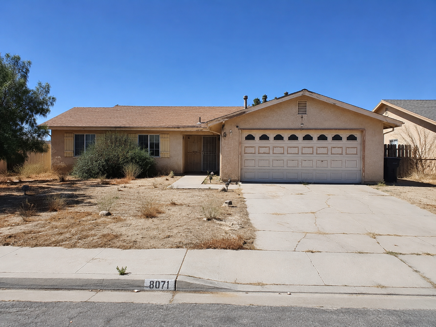 Distressed house Lancaster CA — Homeportunity buys it