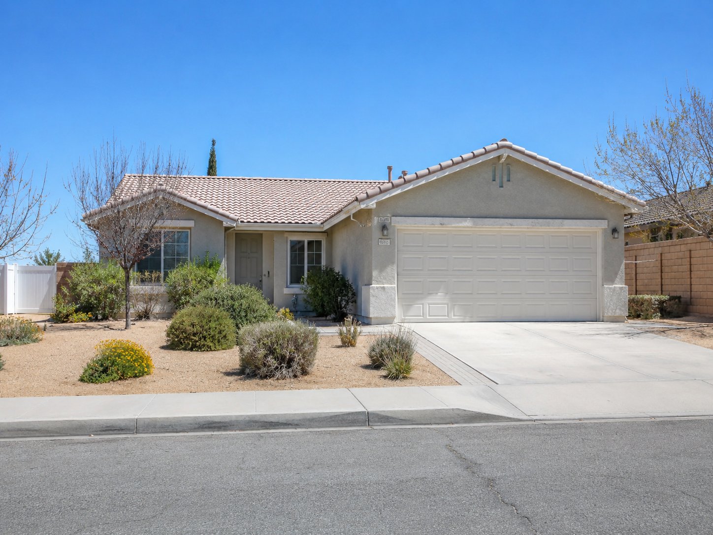 Palmdale CA home — Homeportunity buys houses in the Antelope Valley