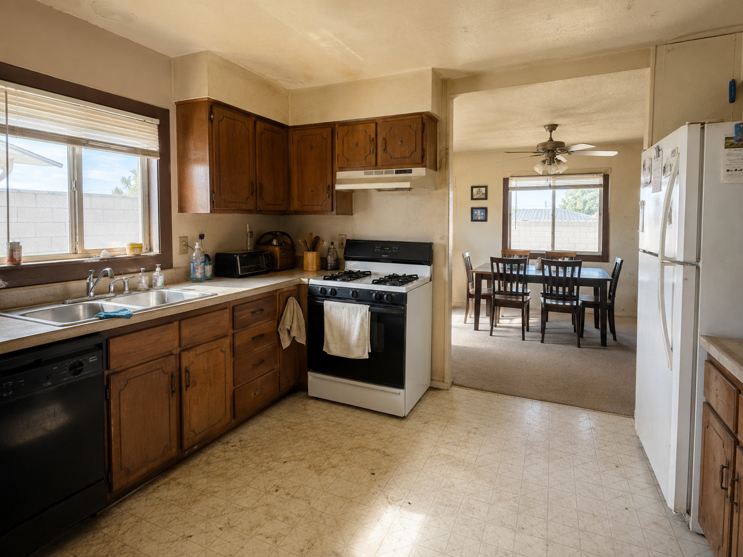 Outdated kitchen — Homeportunity buys without repairs