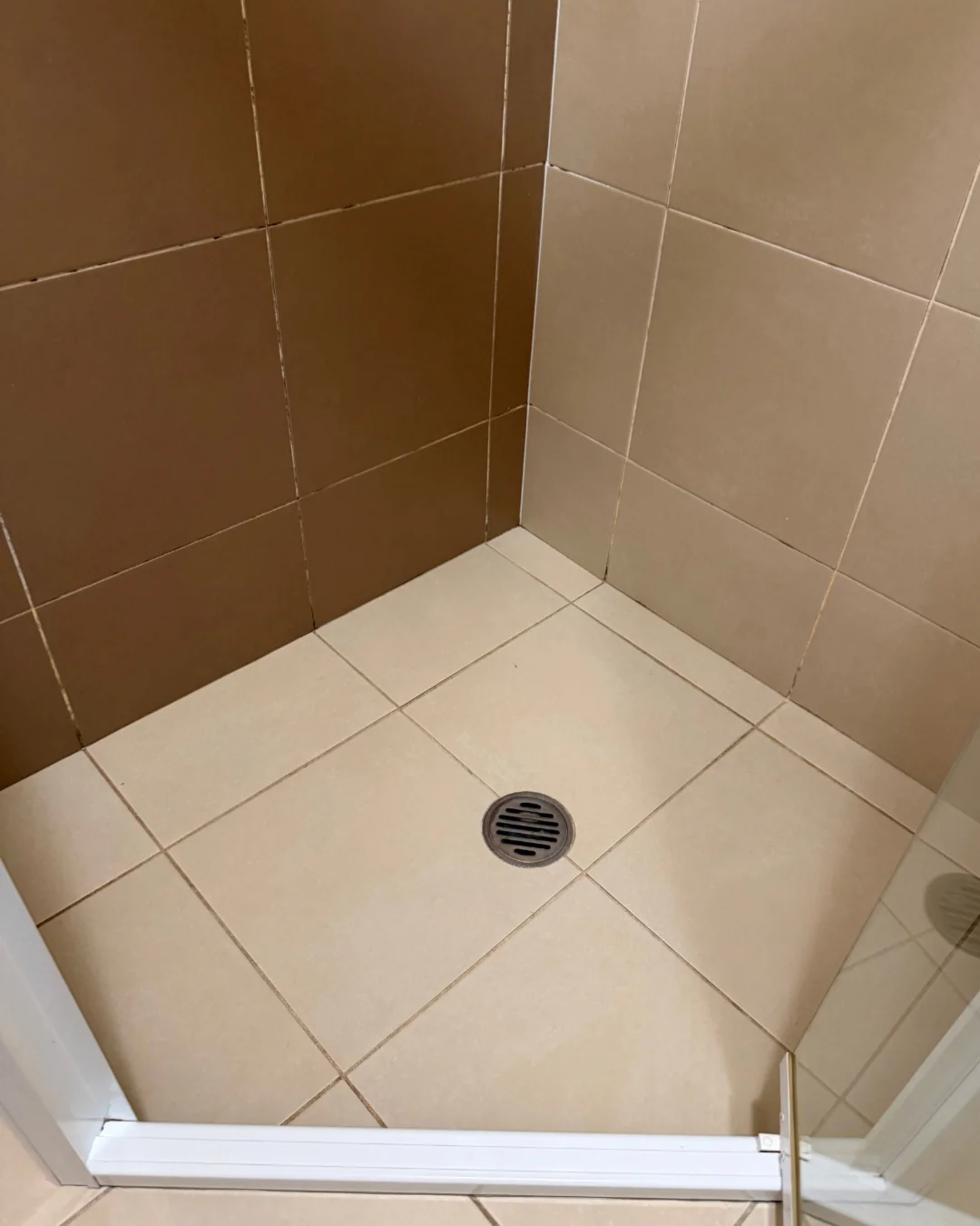 Tiled surface before restoration