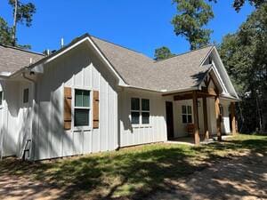 {{ custom_values.service_1 }} in {{custom_values.area_3})