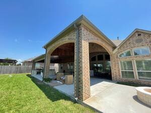 {{ custom_values.service_4 }} in {{custom_values.area_5})