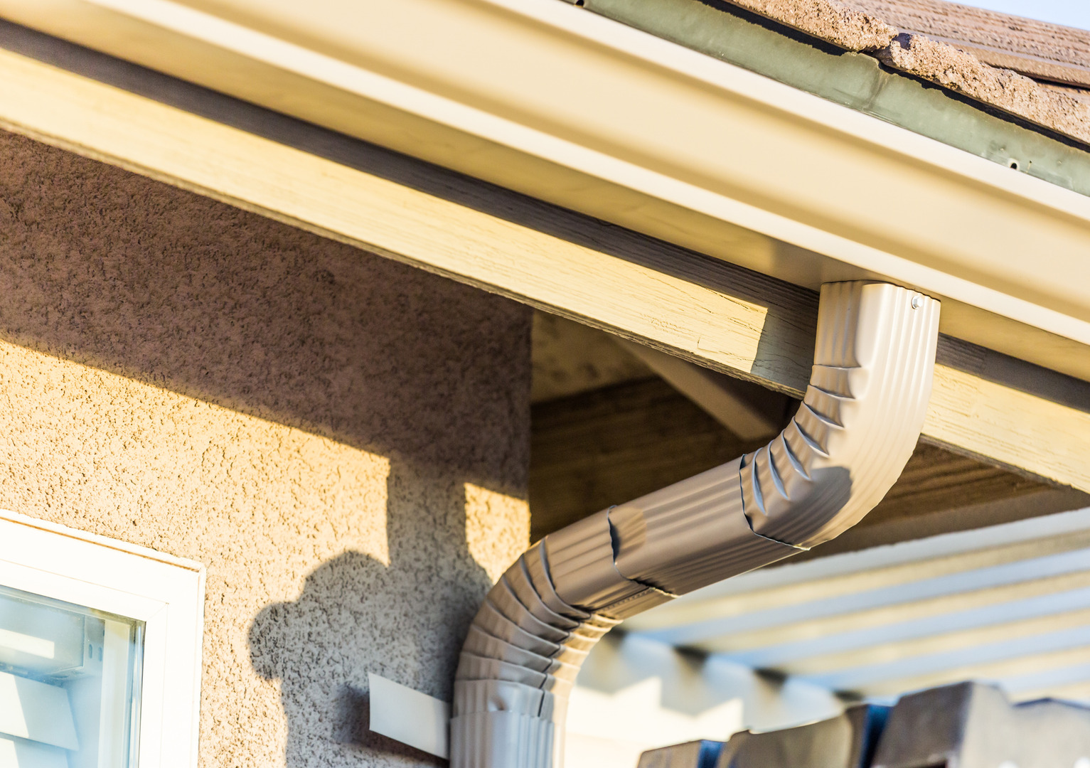 B&B Seamless Gutters | gutter installation in Waller TX