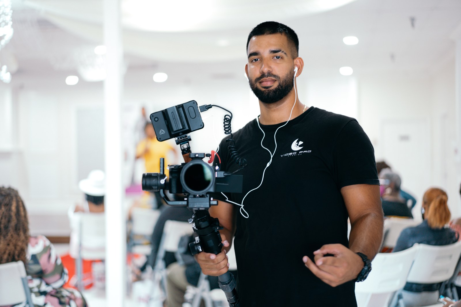 Jayy Starzzz filming on set