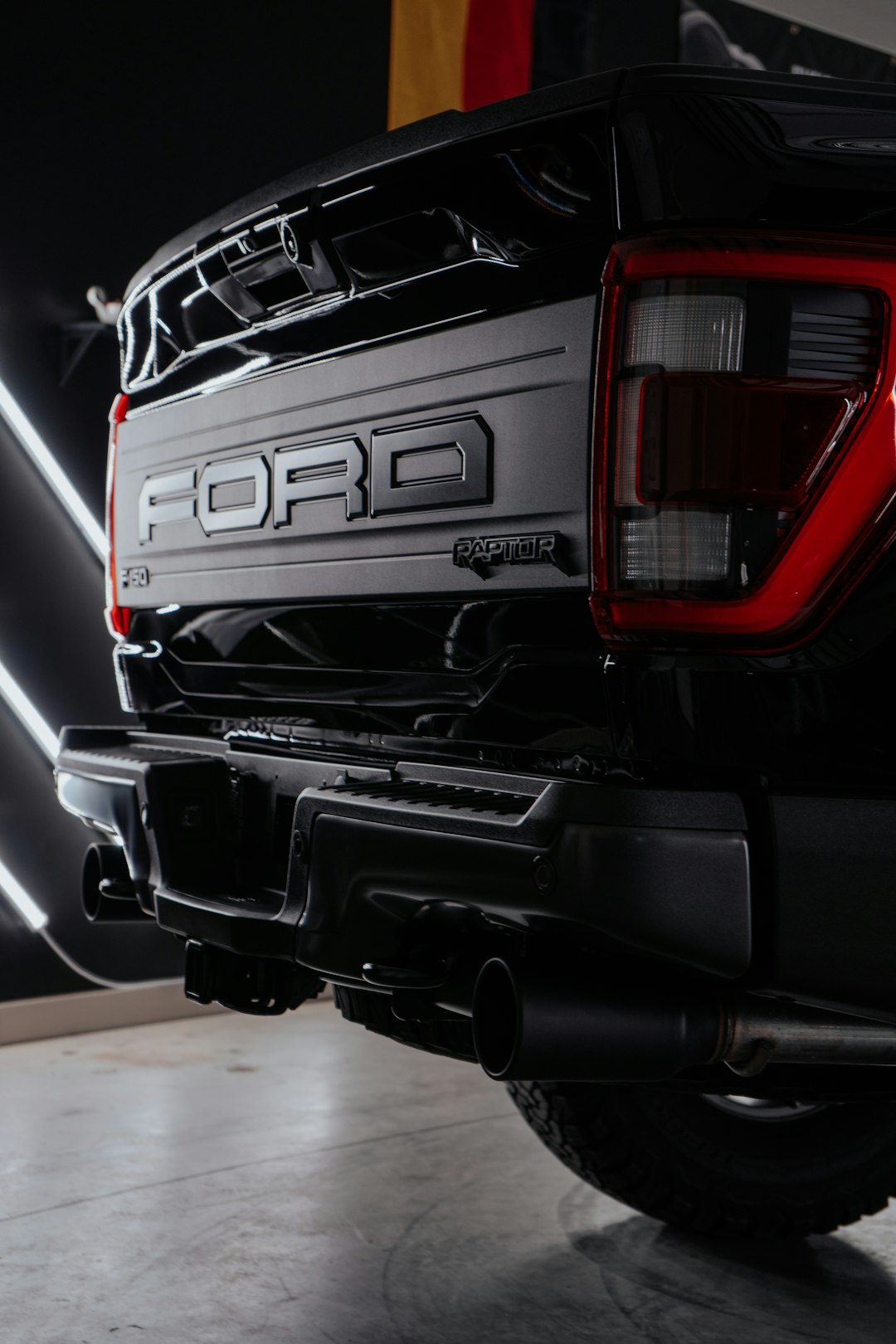 Hydrophobic Water Beading Ceramic Coating