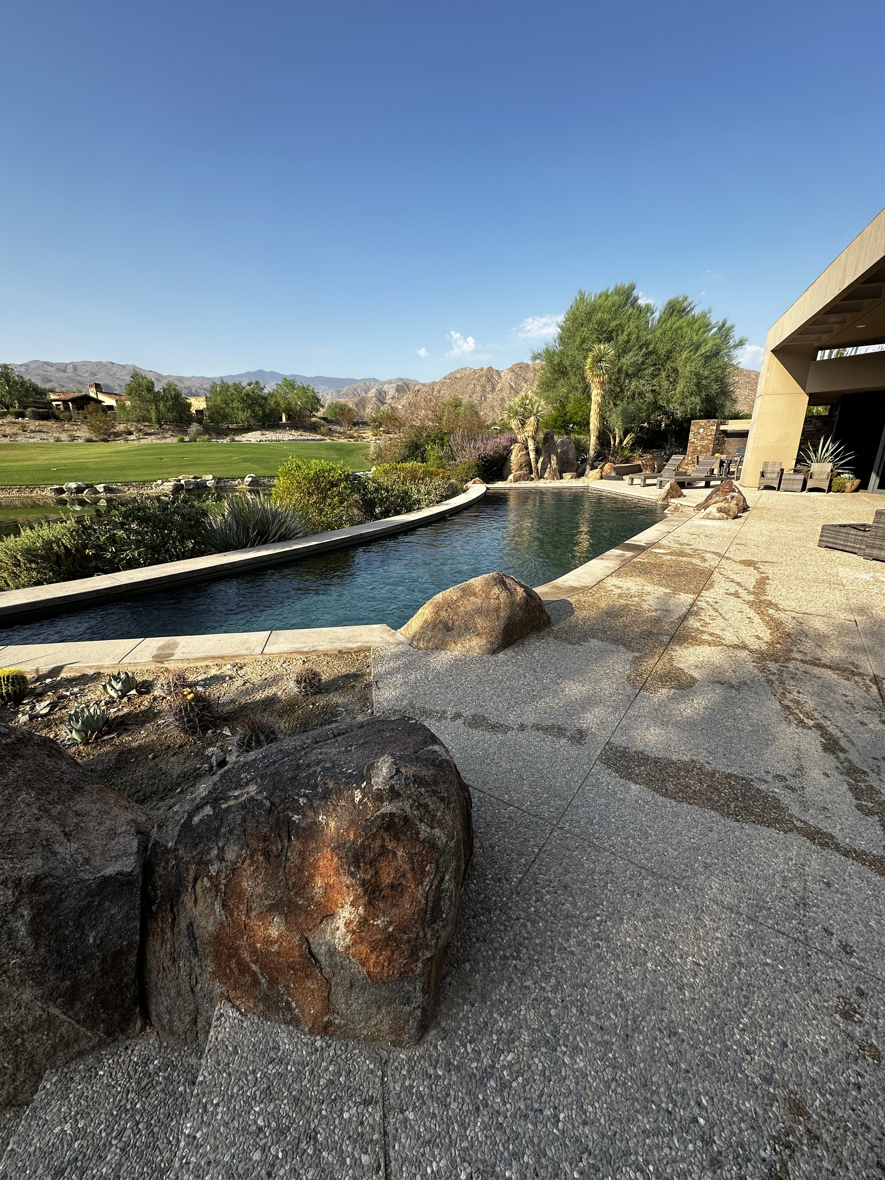 Rancho Mirage luxury pool service