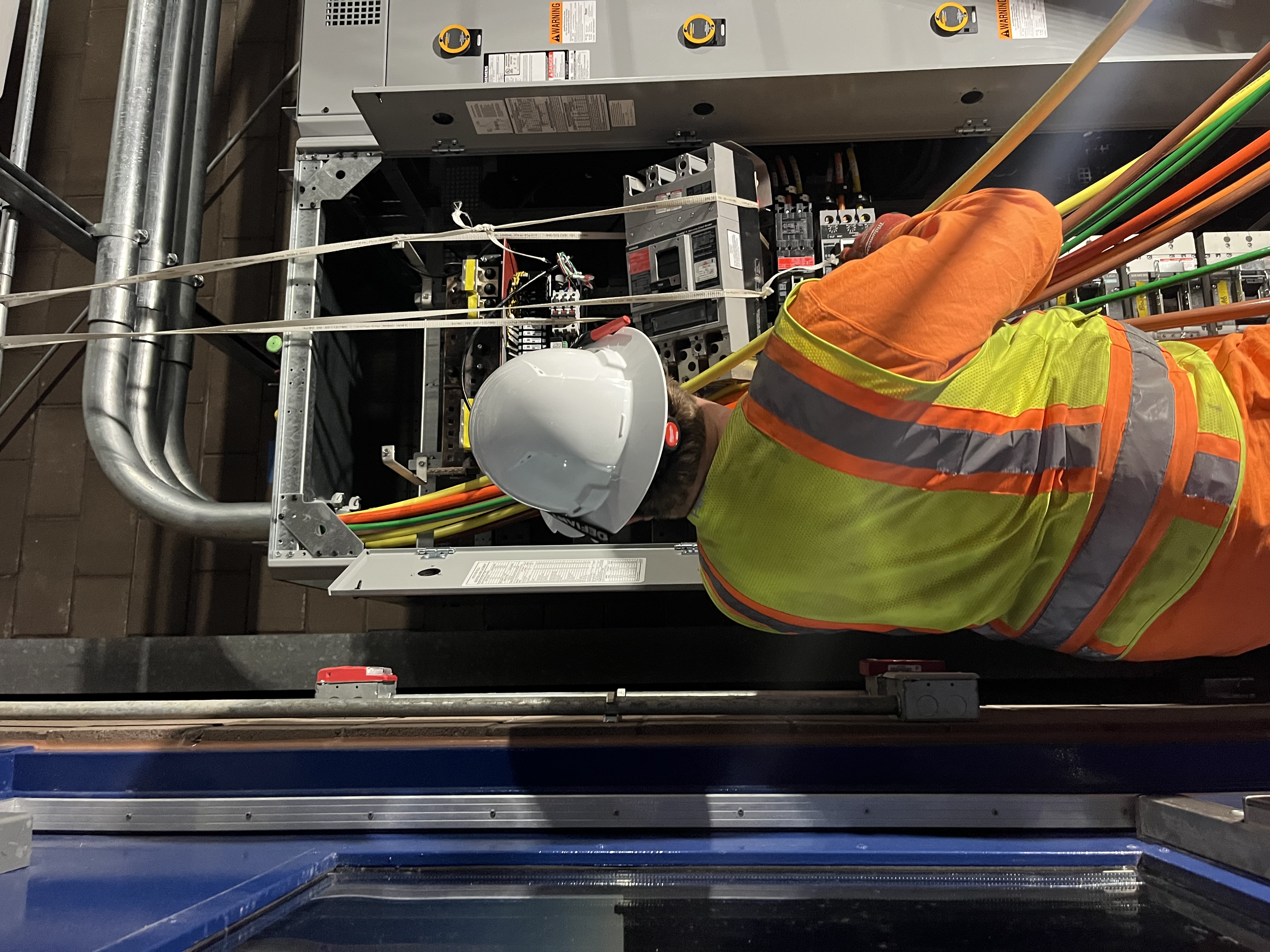 Clean electrical work Sacramento