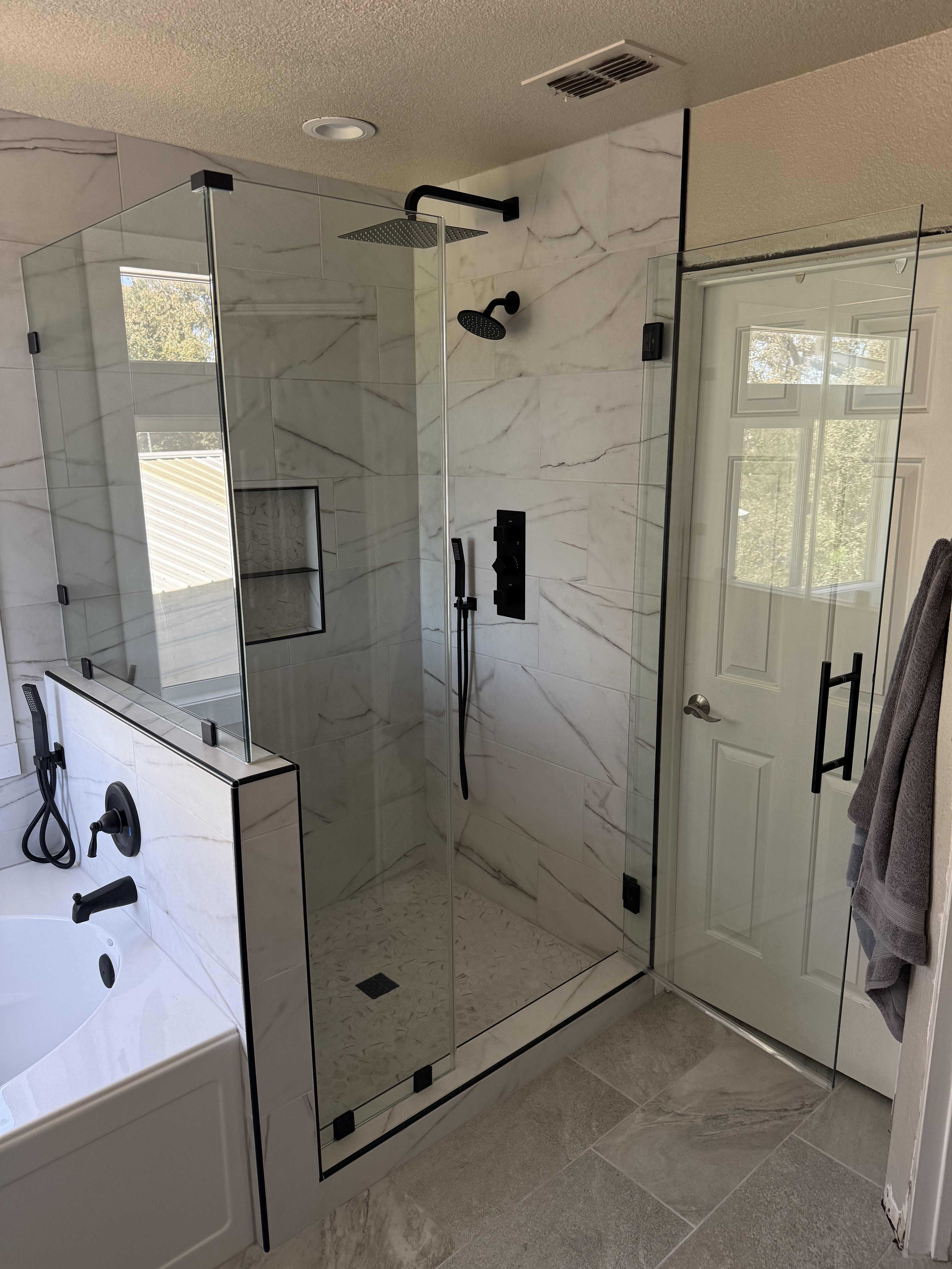 Frameless shower enclosure installation, Rocklin CA