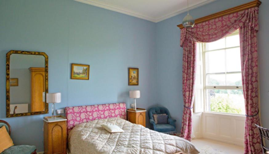 Maple Room, Temple House