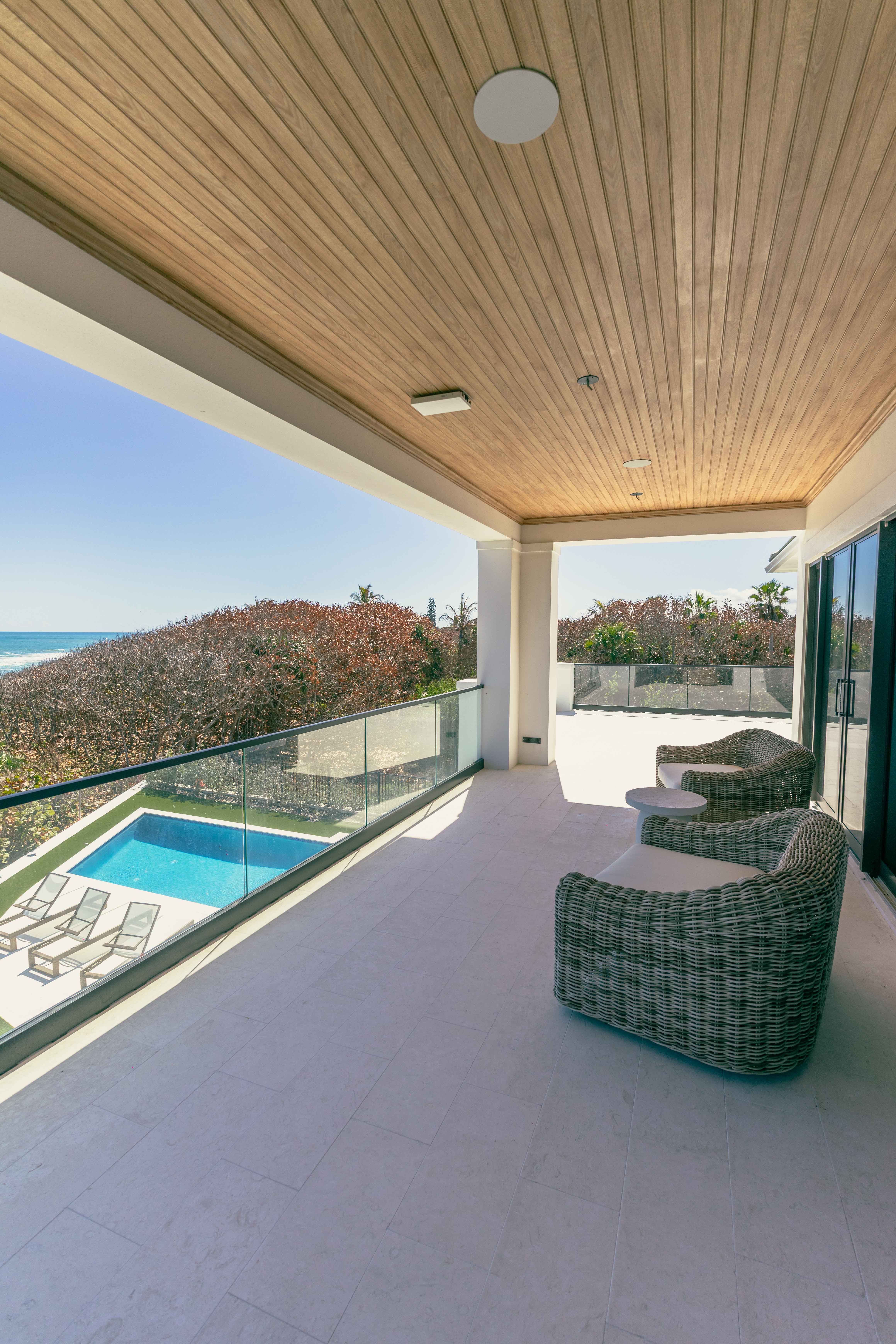 Railing Max glass floating stairs installation