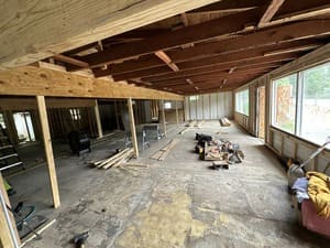 {{ custom_values.service_4 }} in {{custom_values.area_4})