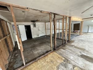 {{ custom_values.service_2 }} in {{custom_values.area_3})