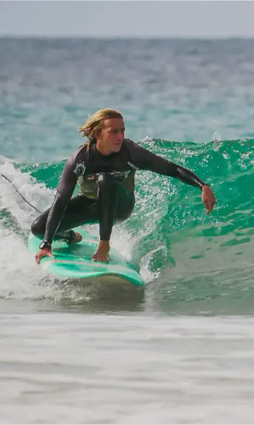 Surf Session & Il Fascino delle Dune Dorate