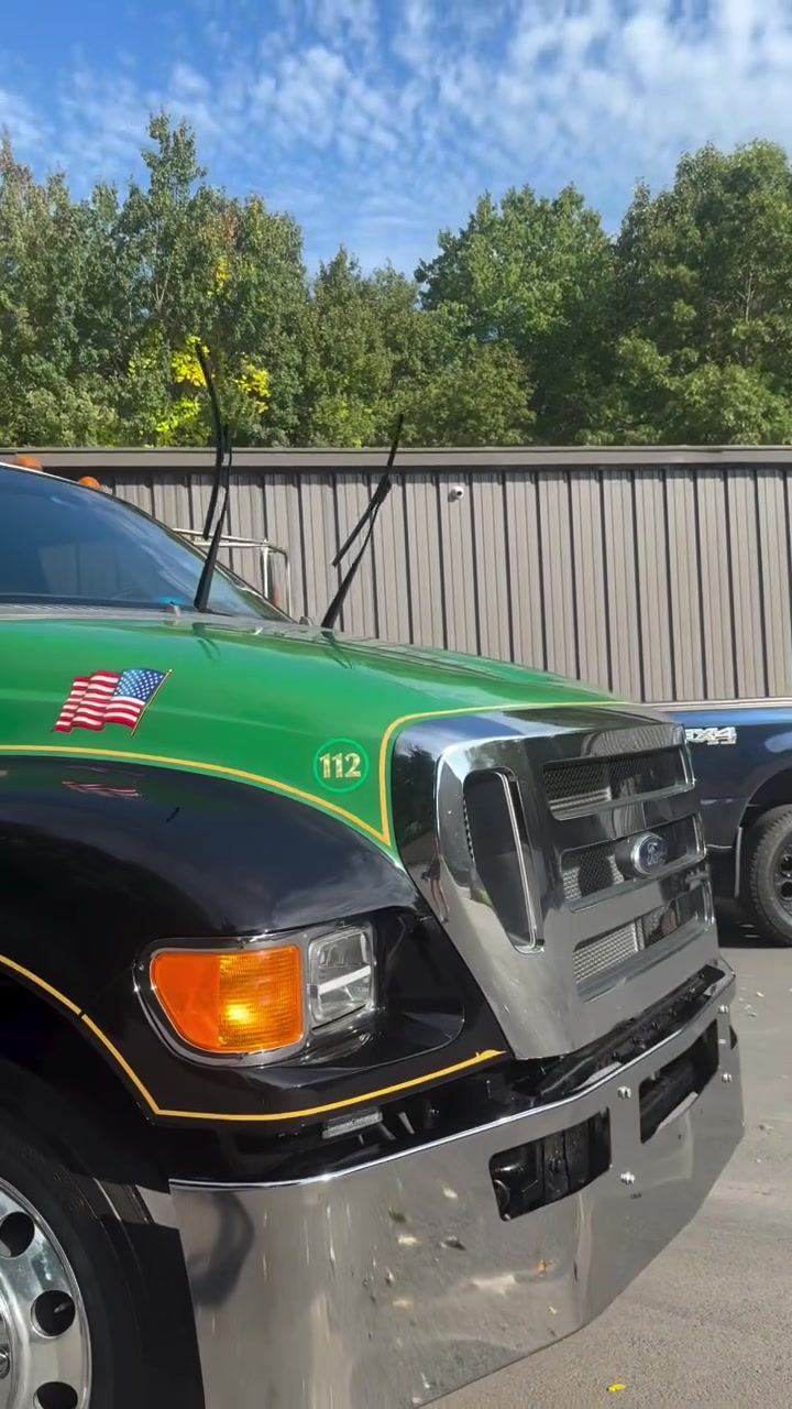 Ford F-750 after paint correction