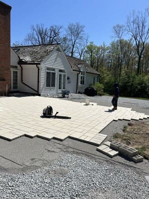 {{ custom_values.service_3 }} in {{custom_values.area_3})