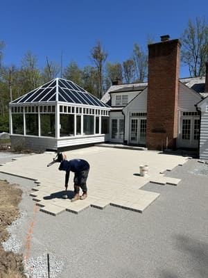 {{ custom_values.service_3 }} in {{custom_values.area_3})