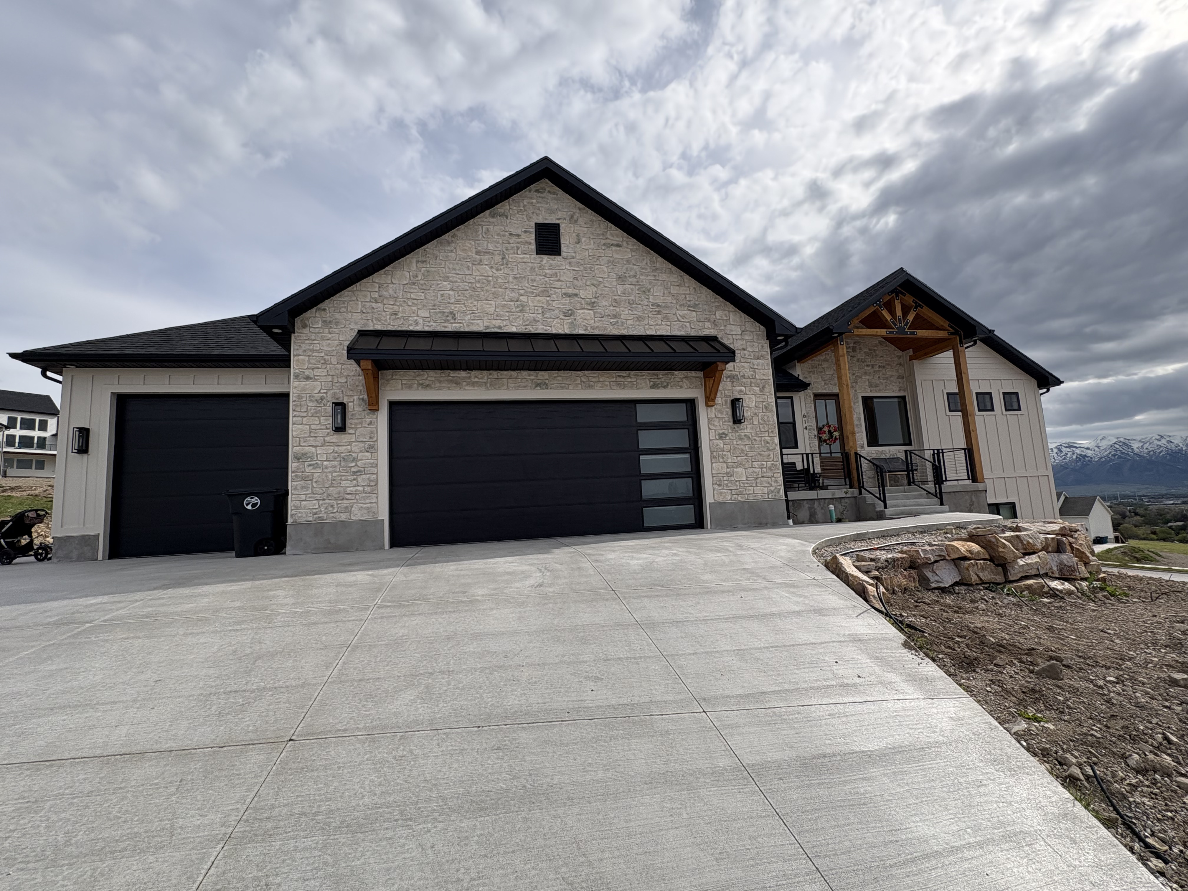 Exterior Rockwork