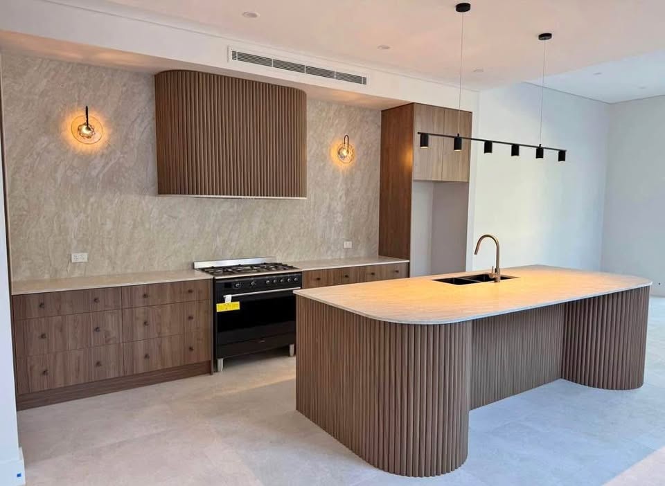 Kitchen with feature island