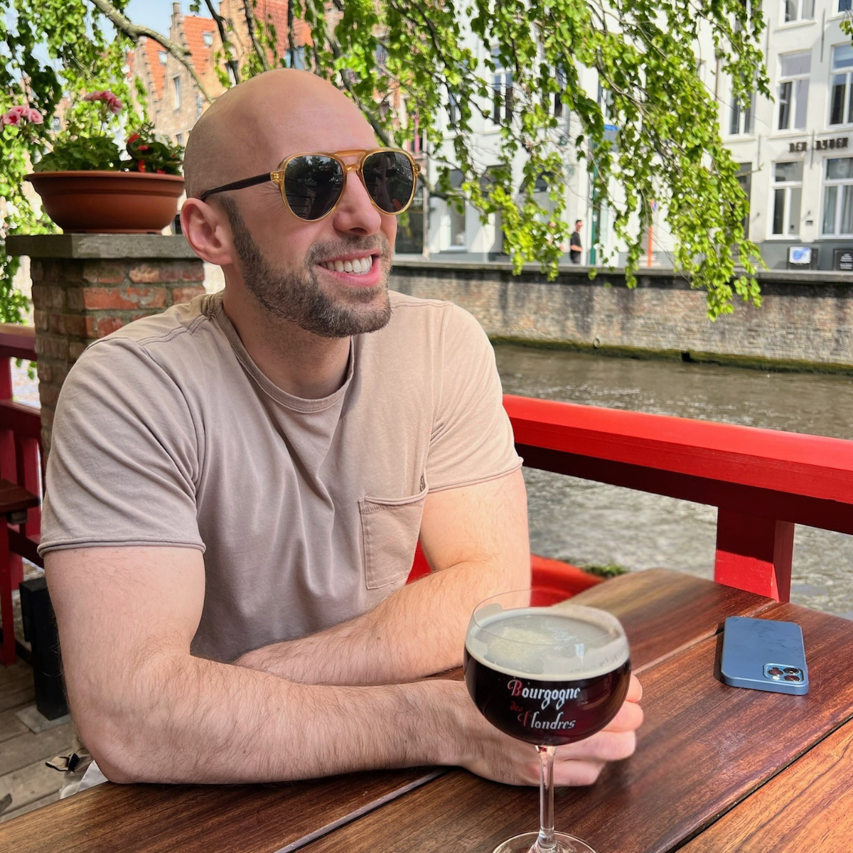Lee, The Creative Trader