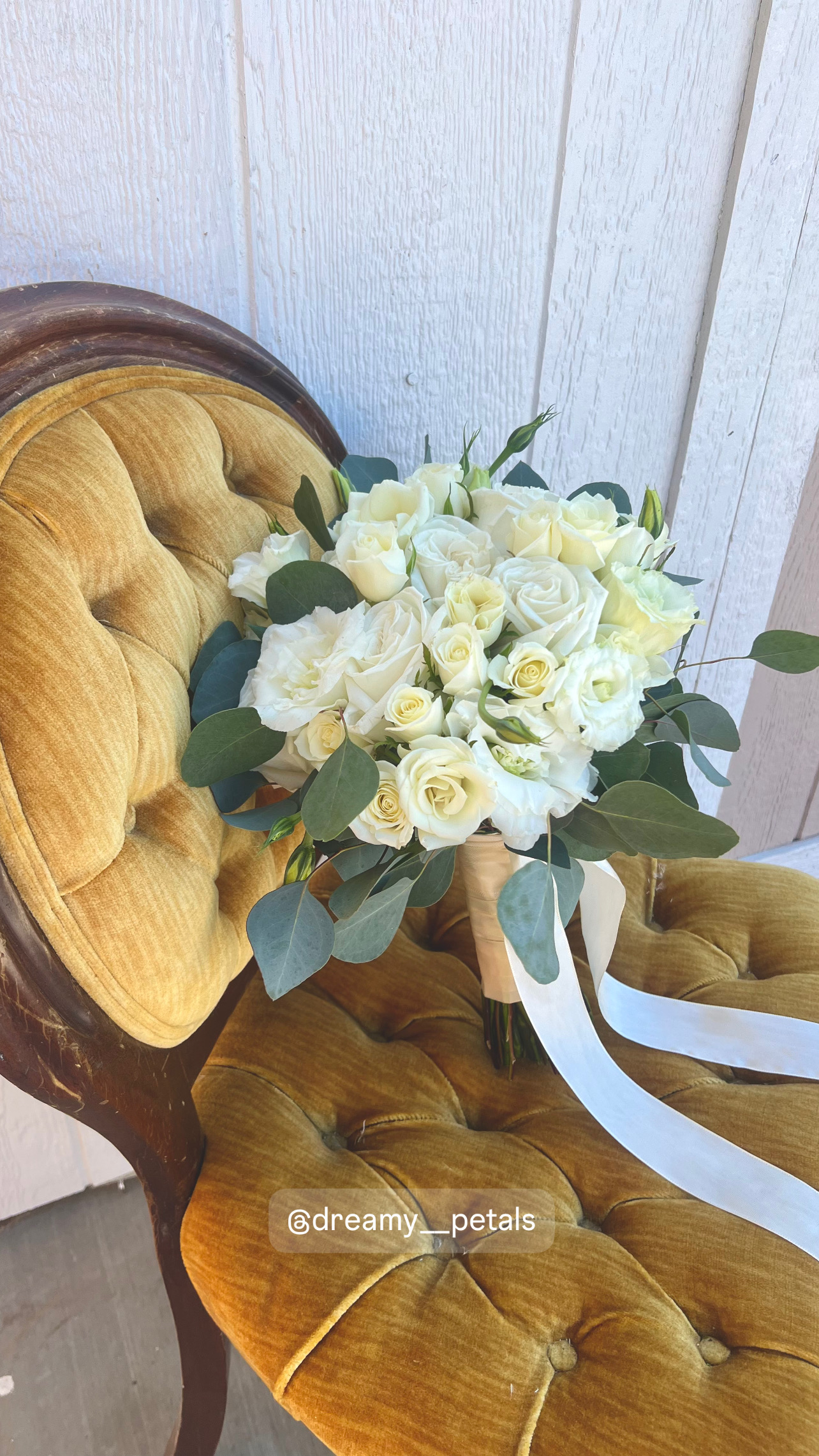 Corsage 8