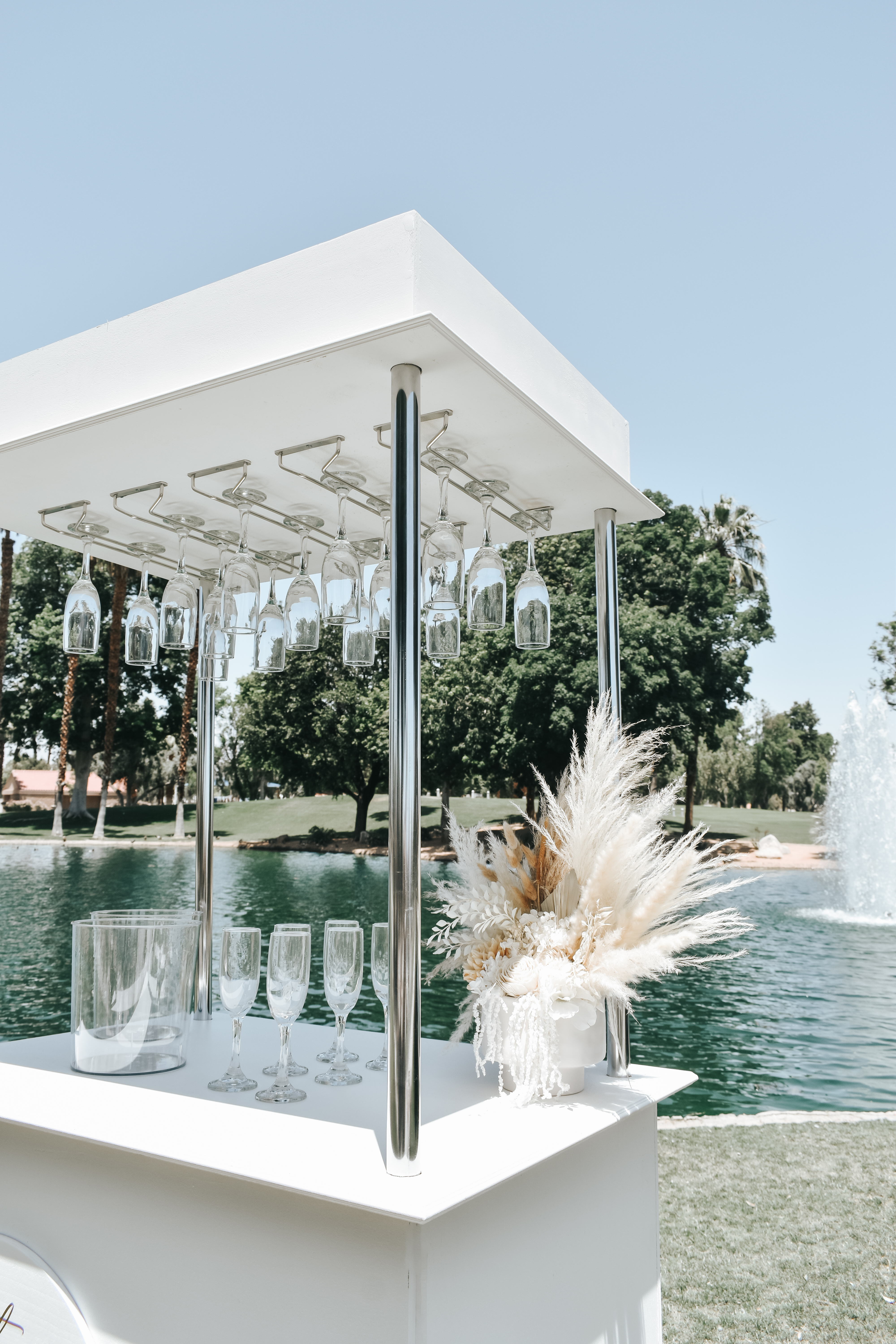 Bubbly Bar Cart - White