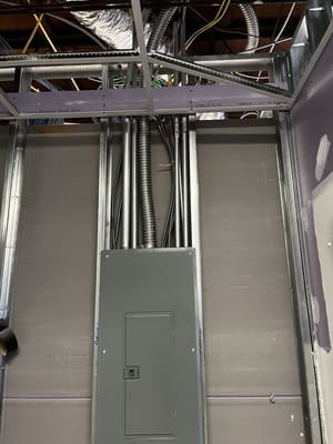 {{ custom_values.service_2 }} in {{custom_values.area_4})