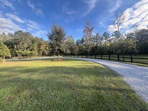 {{ custom_values.service_4 }} in {{custom_values.area_2})