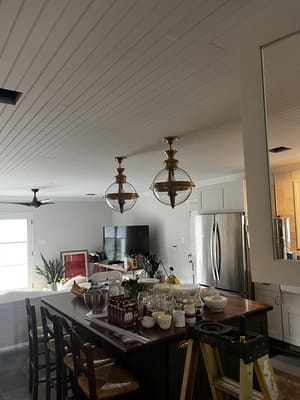 {{ custom_values.service_1 }} in {{custom_values.area_4})