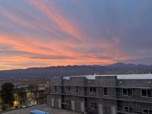 {{ custom_values.service_4 }} in {{custom_values.area_2})