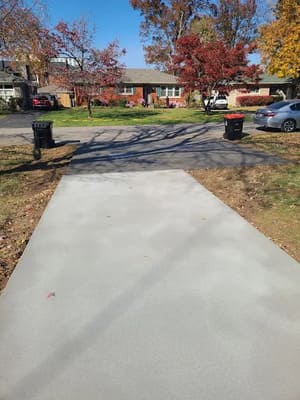 {{ custom_values.service_3 }} in {{custom_values.area_3})