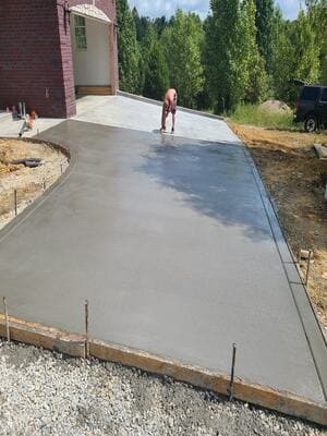 {{ custom_values.service_2 }} in {{custom_values.area_2})