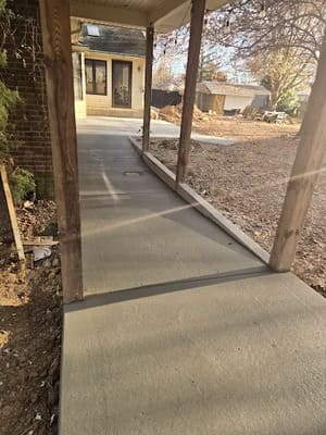 {{ custom_values.service_3 }} in {{custom_values.area_3})