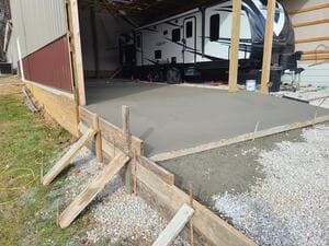 {{ custom_values.service_1 }} in {{custom_values.area_5})