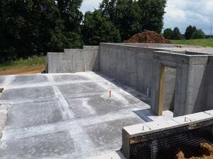 {{ custom_values.service_3 }} in {{custom_values.area_3})