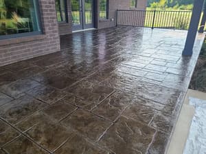 {{ custom_values.service_2 }} in {{custom_values.area_2})