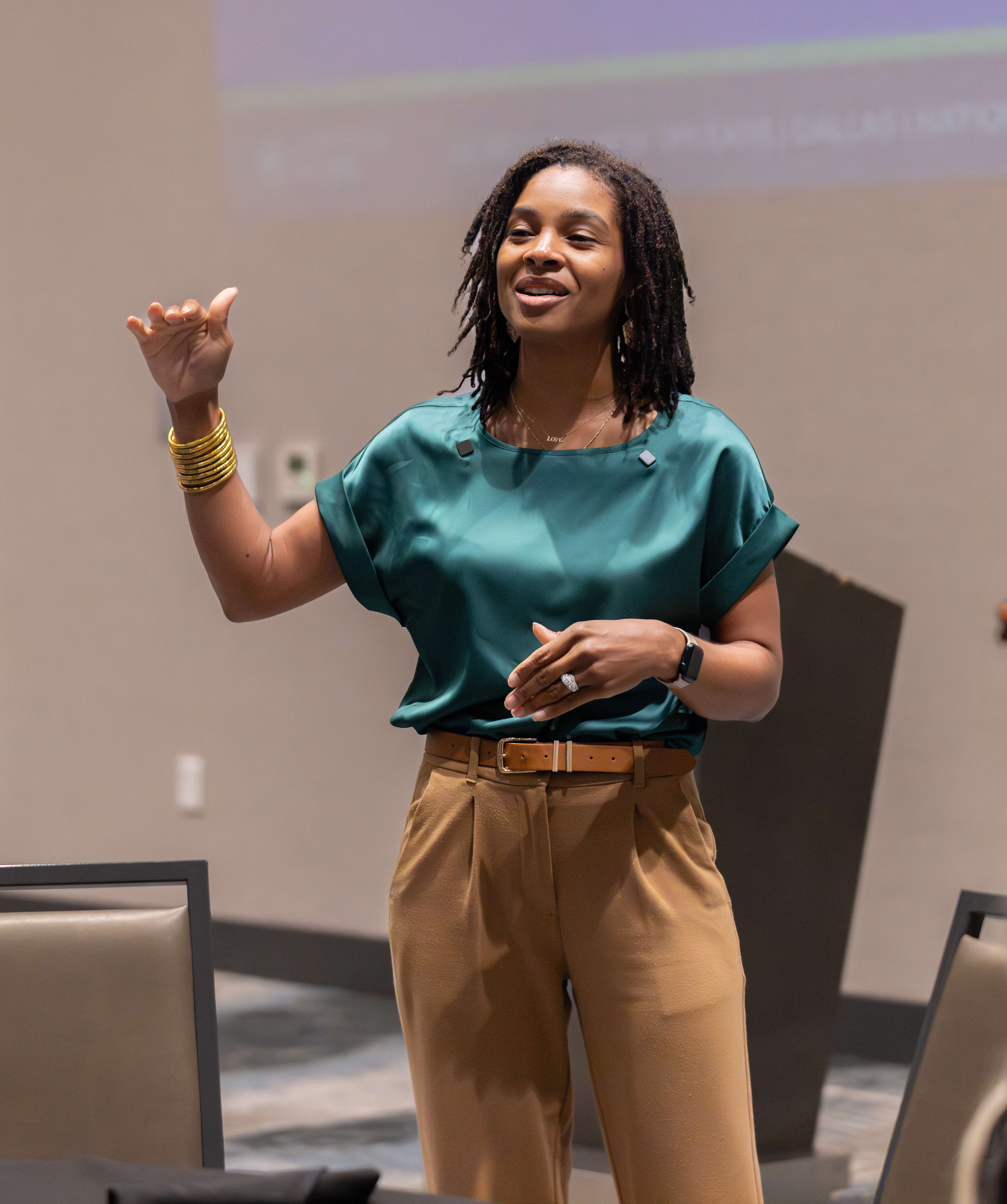 LaKeisha Reid connecting with workshop participants