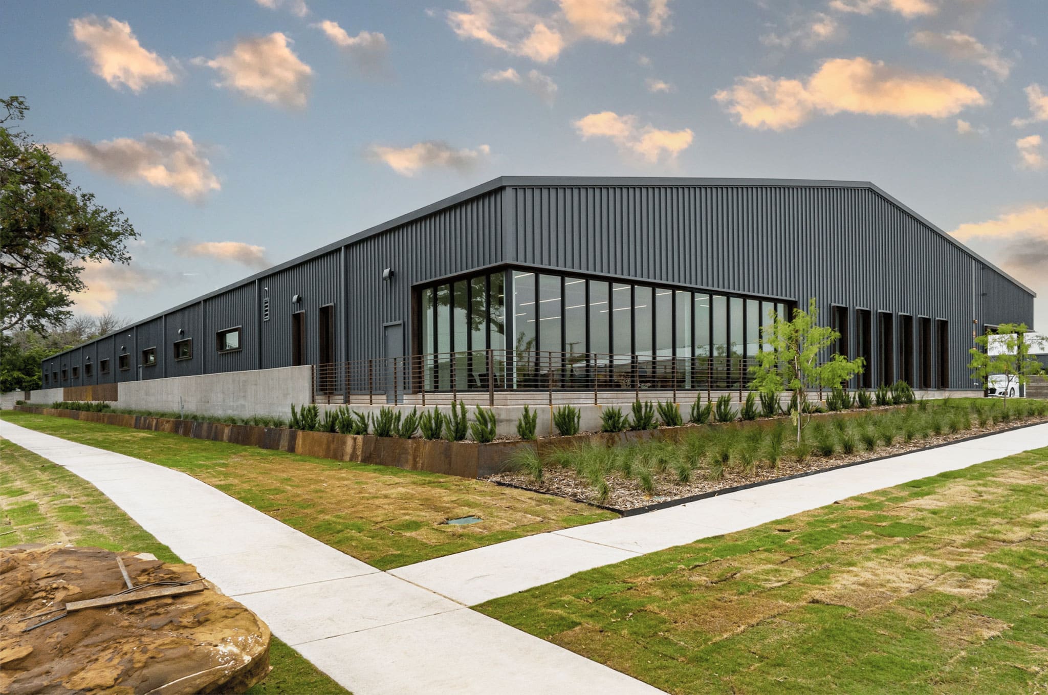 Custom commercial steel building engineered in El Paso, Texas by expert metal contractors