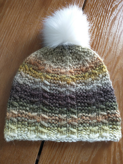 Huenique Hat - Marly Bird's 24 Days of Quickies