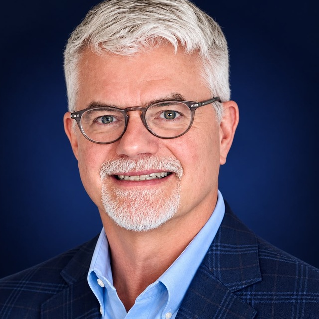 Jon Gwinn, B2B Sales & AI Integration Specialist