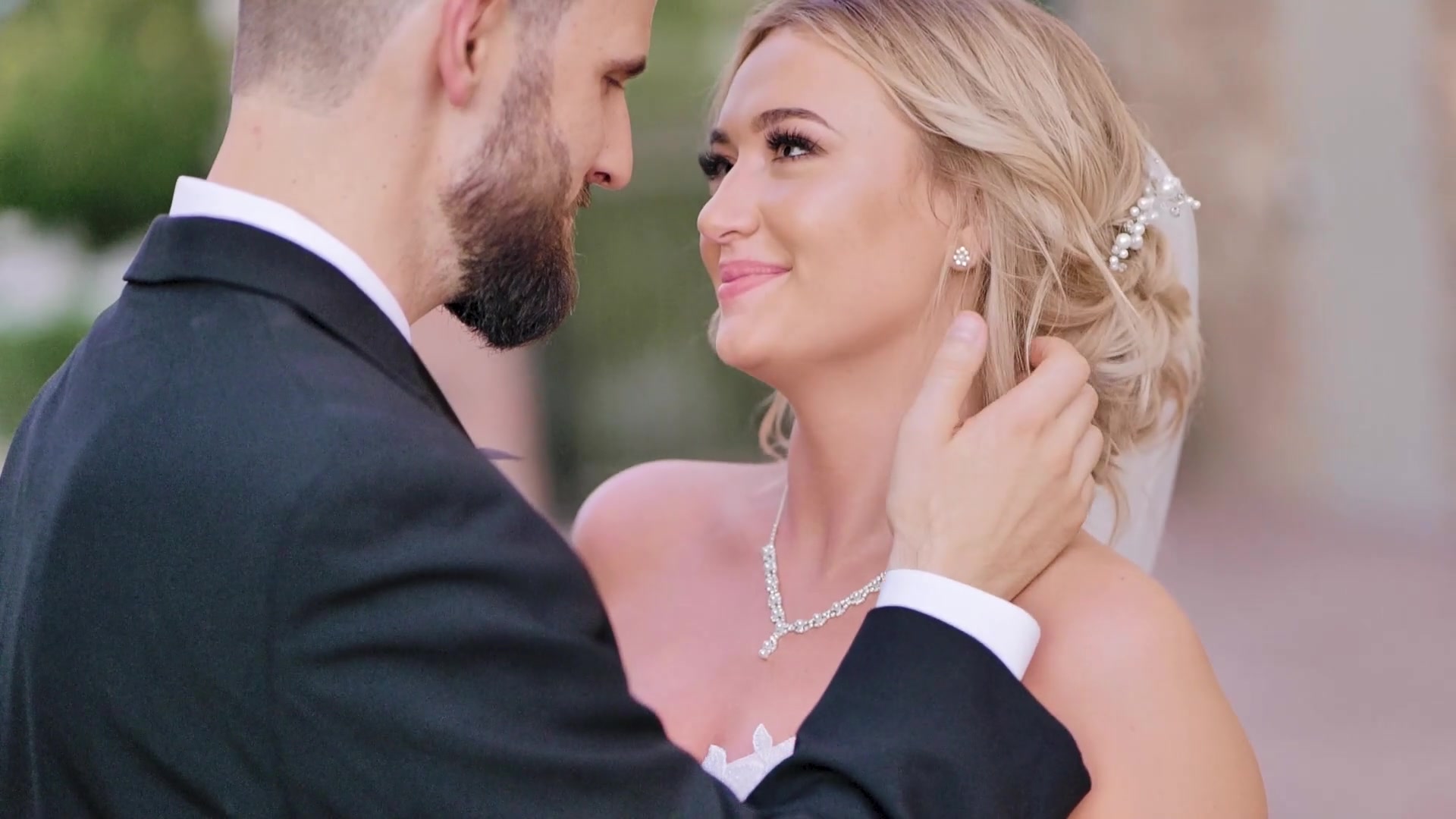 Bride and groom portrait with Sedona backdrop