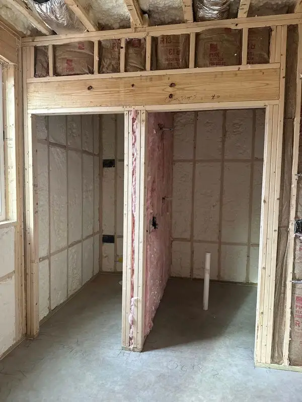 Crawl Space Encapsulation & Insulation Better Moisture Protection