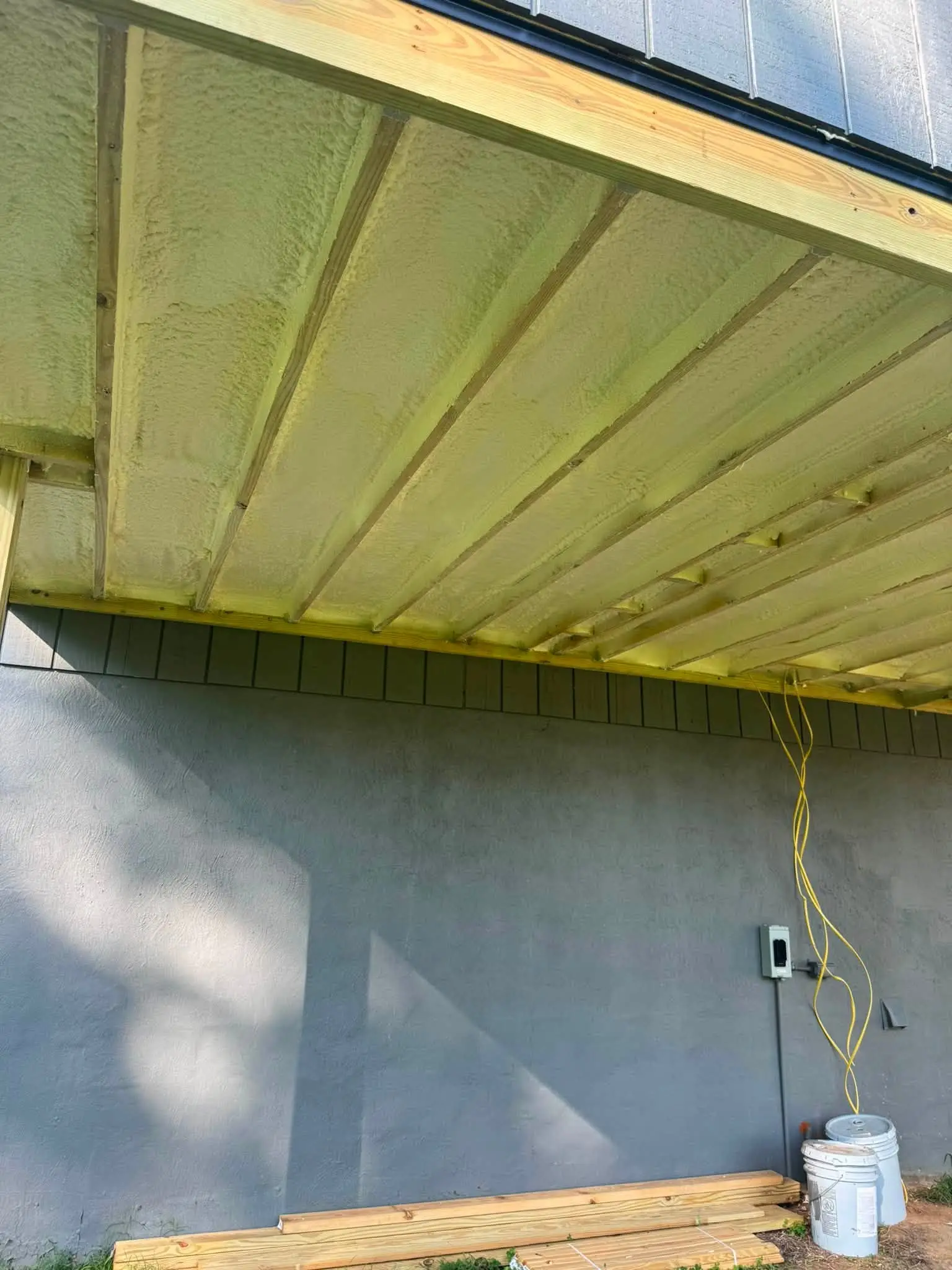 Crawl Space Encapsulation & Insulation Healthier Indoor Environment